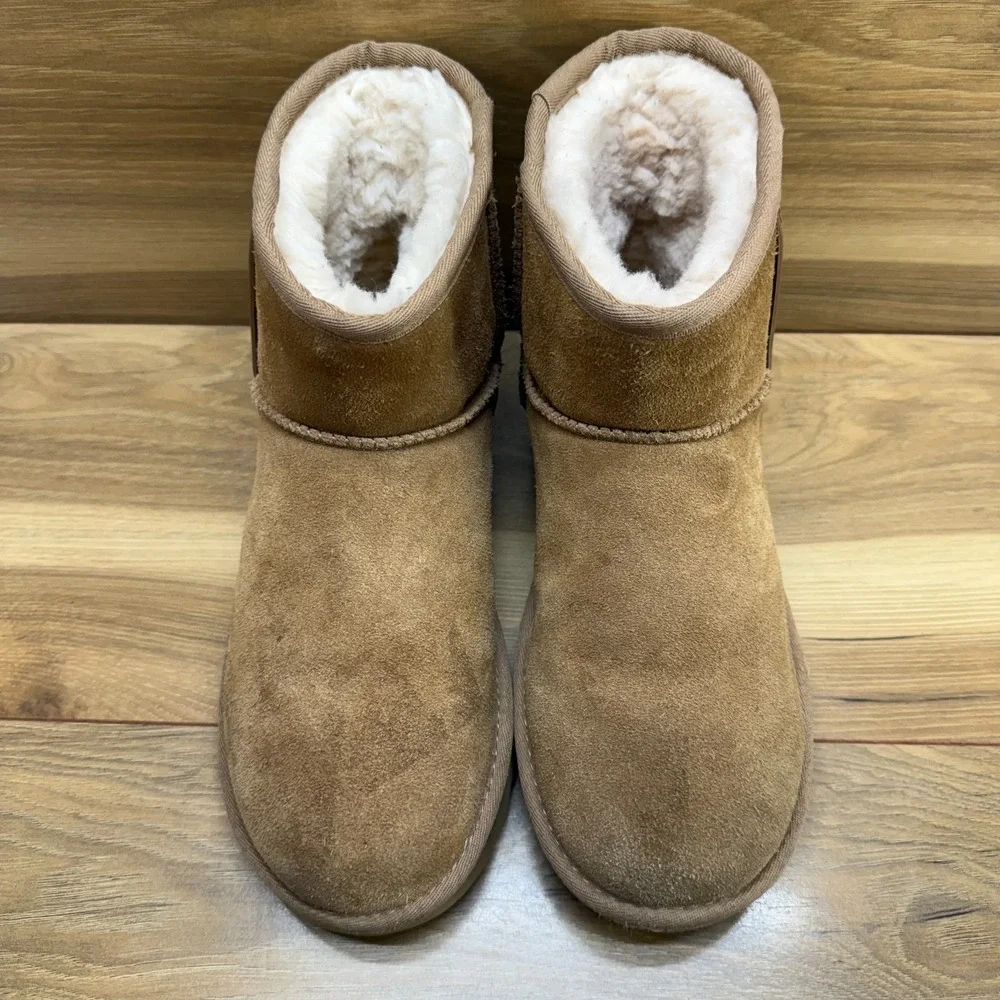 UGG Classic Mini Side Logo Boots Womens 8 Shearling Sherpa Cozy Chestnut